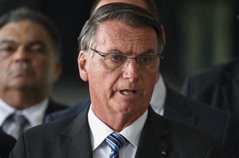 Bolsonaro Diz Que Volta Ao Brasil Em Mar O Para Liderar Oposi O Contra