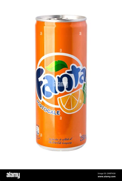 CHISINAU MOLDAVIA 14 DE NOVIEMBRE De 2015 Fanta Lata Naranja Sobre