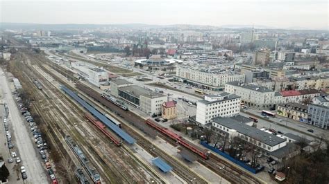 Kiedy Powstanie Parking Nad Torami Przy Dworcu Pkp W Kielcach Kolejny