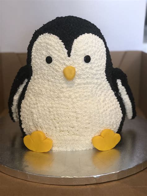 Pennguin Cake