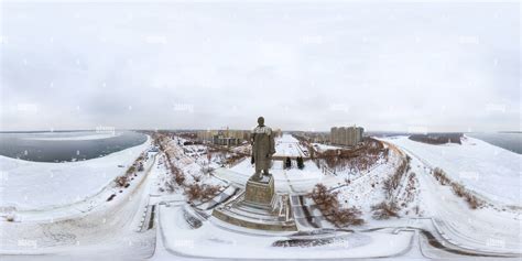 Russia Volgograd Monument Lenin Fotos Und Bildmaterial In Hoher