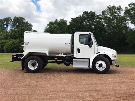 2 000 Gallon Water Truck Quality Custom Made By Ledwell