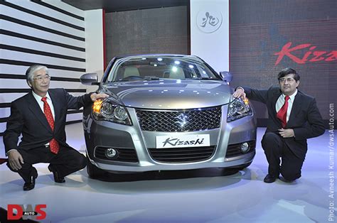 Maruti Suzuki Kizashi Cvt And Manual Prices Rs Lakh And Lakh