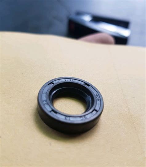 Jual Oil Seal SC 10 X 20 X 4 NOK Di Lapak INDO SEAL Bukalapak