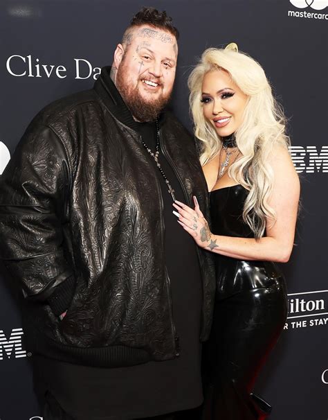 Jelly Rolls Wife Bunnie Xo Marks 1 Year Since Retiring From Sex Work Us Weekly