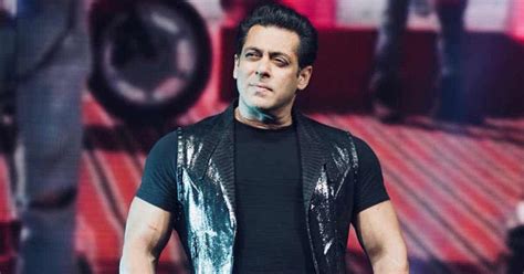 Salman Khan Was The First Star To Charge For Performing At Awards