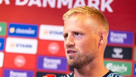 Schmeichel savner Lars Høgh Jeg har været tæt på at ringe til ham