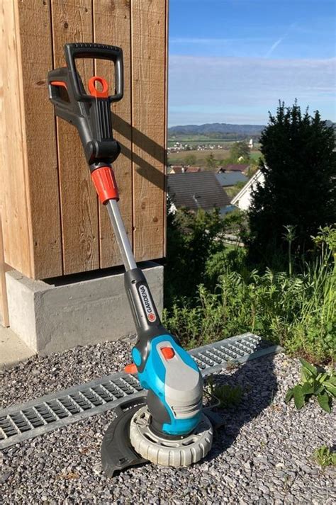 Rasen Trimmer Gardena ComfortCut 2 Akkus Kaufen Auf Ricardo