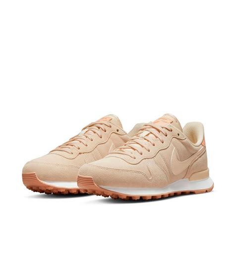 Nike Internationalist Pearl White