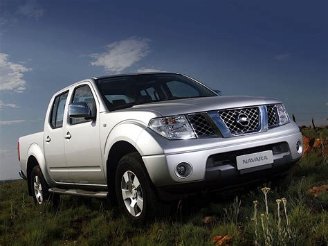 Nissan Navara Frontier Double Cab Specs And Photos 2005 2006 2007