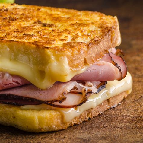 Smoked Ham And Pimento Cheese Sandwich Stonemill Kitchens Sandwiches Smoked Ham Pimento