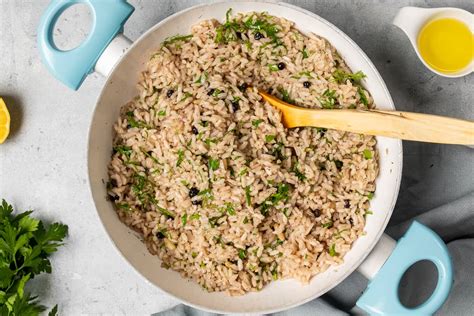 Turkish Rice With Raisins And Nuts Ic Pilav Give Recipe