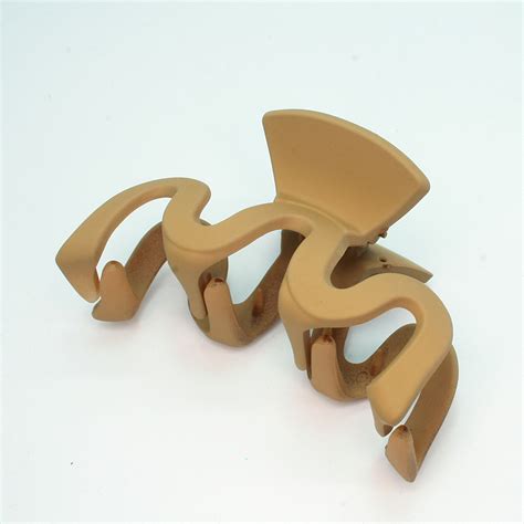 NUDE WAVY HAIR CLIP Classics77