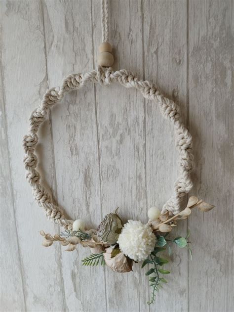 Makramee Kranz Mit Trockenblumen Macrame Design Macrame Ideas Craft