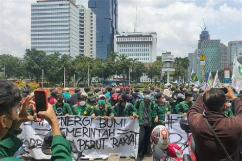 Batal Demo Di Depan Istana Ini Alasan Bem Si Memilih Unjuk Rasa Ke