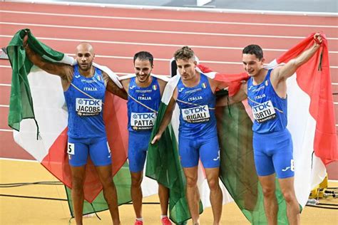 Staffetta X Argento Italia Seconda A Mondiali Atletica Budapest