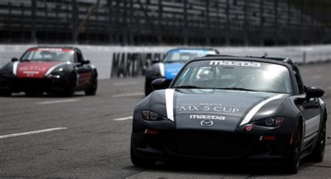 Mazda Mx 5 Cup Makes Oval Debut At Martinsville Speedway Imsa