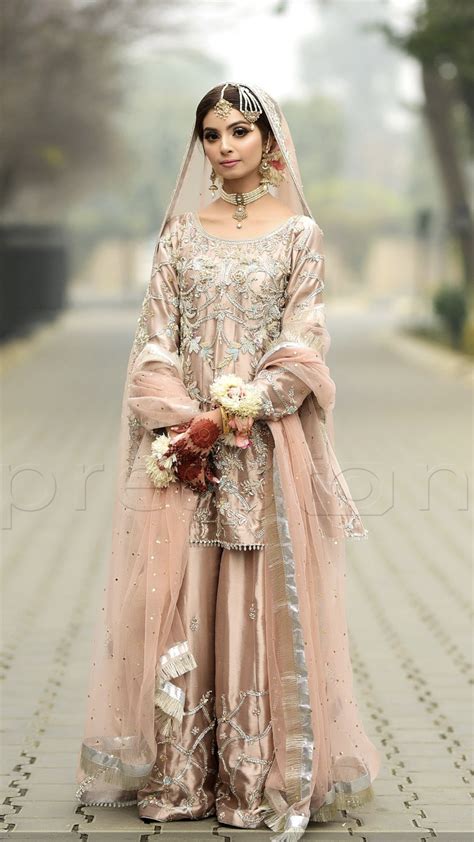 20 Best Nikah Dresses For Pakistani Brides