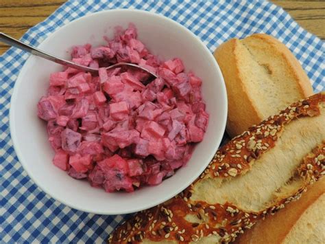 Haring Bietensalade Met Ei En Verse Kruiden Artofit