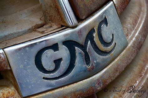 Old GMC Logo - LogoDix