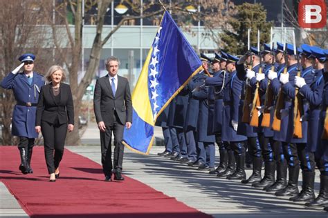 Sb Na Licu Mjesta Premijer Slovenije Robert Golob Doputovao U