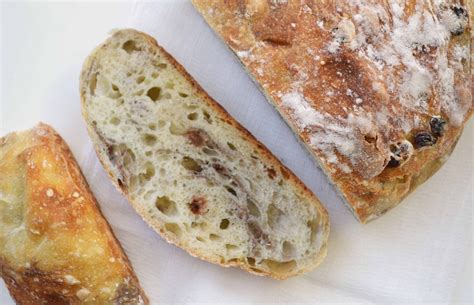 Easy Fig Bread Recipe