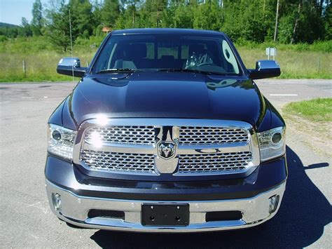 Dodge Ram 1500 3 0 Diesel Laramie Crew Cab Suv And Pickup Center Ab