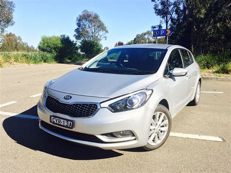 Kia Cerato Hatch Sli Review Two Anyauto