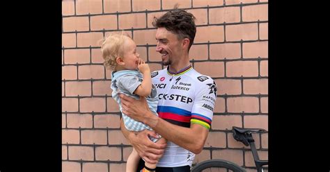 Julian Alaphilippe Et Son Fils Nino Purepeople