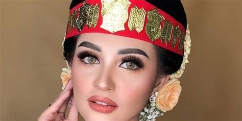 Tata Rias Pengantin Khas Batak Toba Akan Dibakukan Ini Alasannya