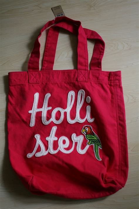 Everything must go...: HOLLISTER BAGS