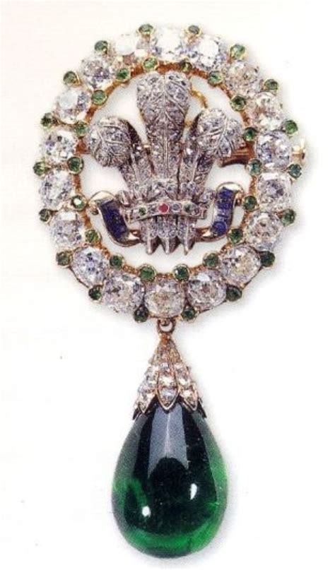 Prince of Wales Feathers Brooch - The Royal Watcher