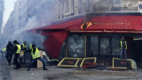 Paris Gelbwesten Proteste Arten In Massive Gewalt Aus DER SPIEGEL