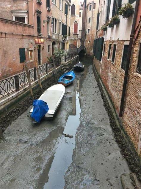 Les canaux de Venise sont à sec et ça vaut vraiment le coup dœil