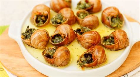 Snails In France A Guide To Eating Escargots Pando Ferries Blog