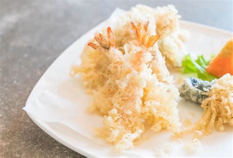 Fried shrimp (tempura) stock image. Image of food, cooking - 100551269