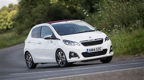 Peugeot 108 Top convertible (2014 - ) review | AutoTrader