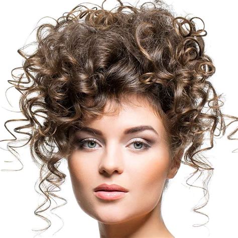 Acconciature Capelli Ricci 200 Idee Semplici E Bellissime