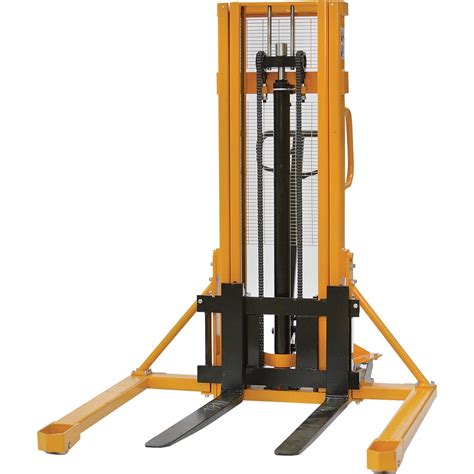 Manual Stacker Lift, Capacity: 0-0.5 ton at Rs 285000/piece in Visakhapatnam | ID: 13701053155