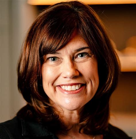 Global Chief Marketing Officer Suzy Deering Leaves Ford