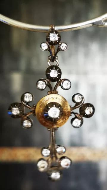 SUPERBE CROIX DITE de Saint Lô en argent massif et vermeil bijou