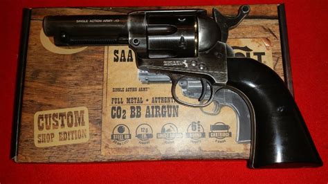 Umarex Colt Custom Shop SAA 45 Peacemaker CO2 IWA 2017 Review