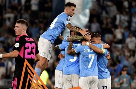 Lazio da record È la prima squadra della storia a vincere tre partite