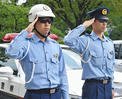 【富山】太陽に備えろ！サングラス警察官 県警交通業務 着用可に：北陸中日新聞web