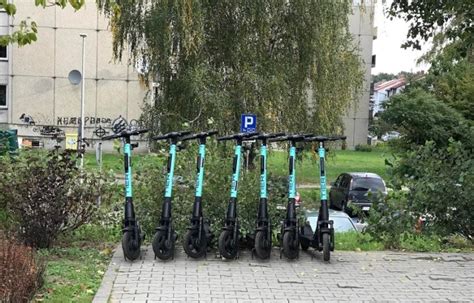 Nowych Hulajn G Pojawi O Si Na Ulicach Zielonej G Ry Maj