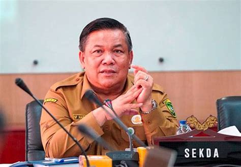 Realisasi APBD Riau 2022 Keuangan 80 Persen Fisik 90 74 Persen