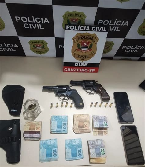 Operação da DISE de Cruzeiro prende homem armas munições e drogas