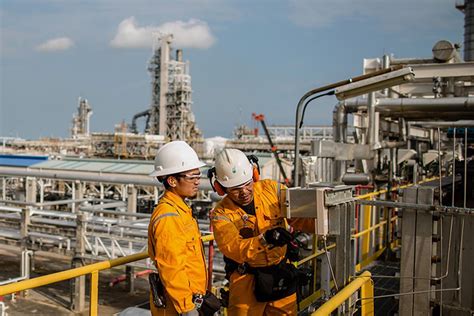 Petronas Chemicals Catat Untung Bersih Rm73 Bilion Harian Metro