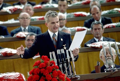 Cum arăta primul fast food din București în 1962 Ce dorea să facă