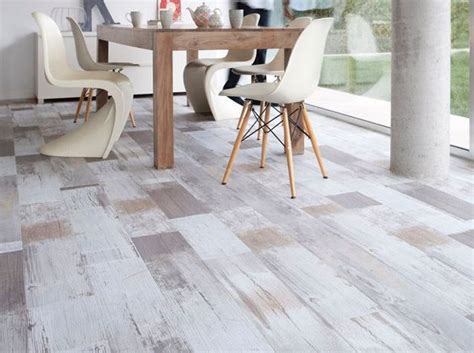 Ces sols qui imitent le parquet à la perfection Elle Décoration